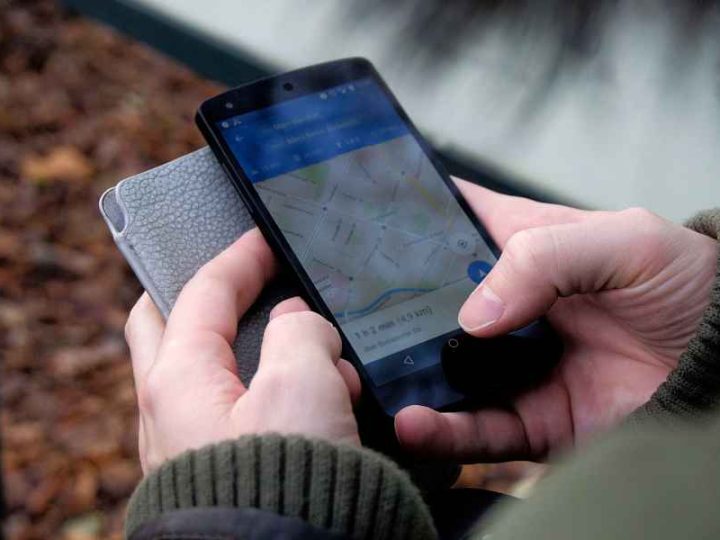 Google Maps and Apple Maps Which Maps App are Best?